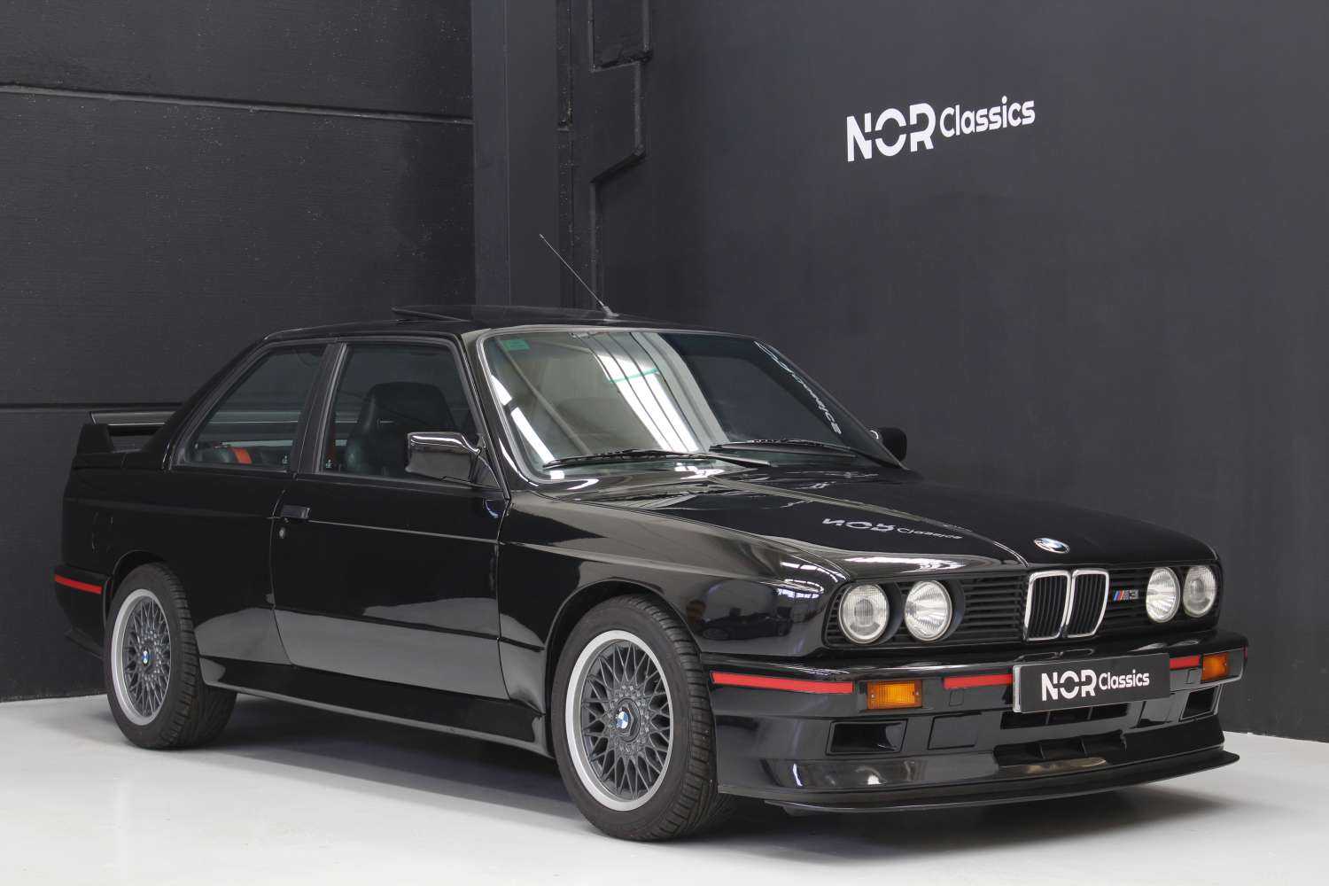 BMW E30 M3 sport evolution 1990